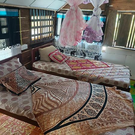 Mamisa Cafe, Home Stay Habarana Bagian luar foto