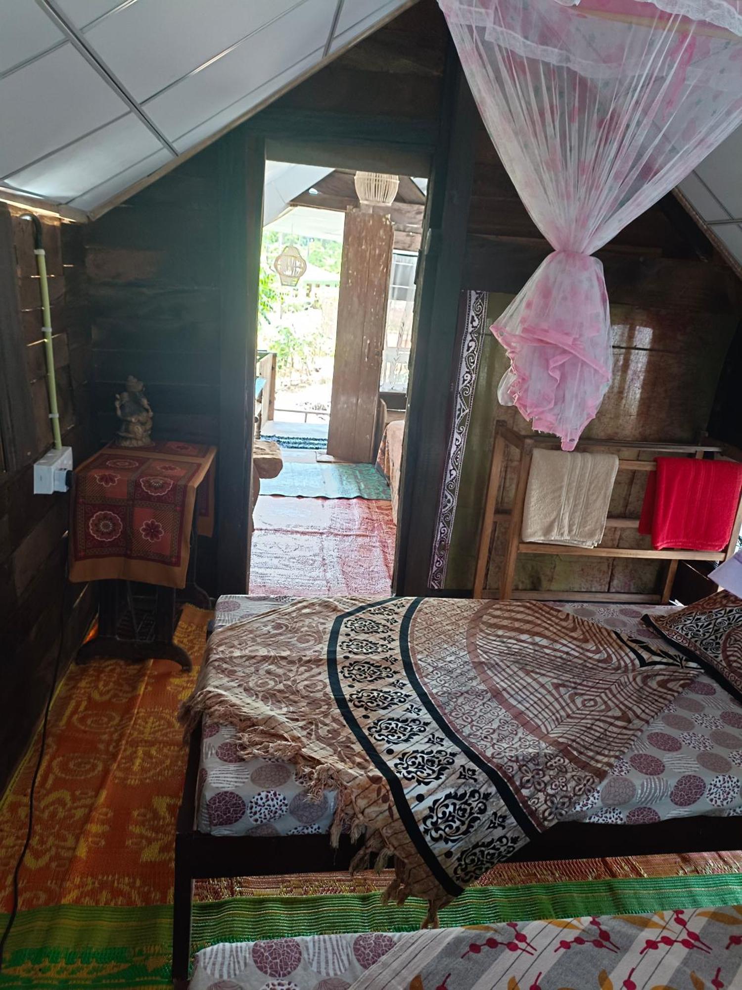 Mamisa Cafe, Home Stay Habarana Bagian luar foto